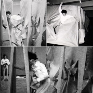 Murakami Saburo, Passing Through, 2nd Gutai Art exhibition, 1956