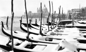 Neve a Venezia, dopo il Duemila, Archivio Cameraphoto Epoche © Vittorio Pavan, cover